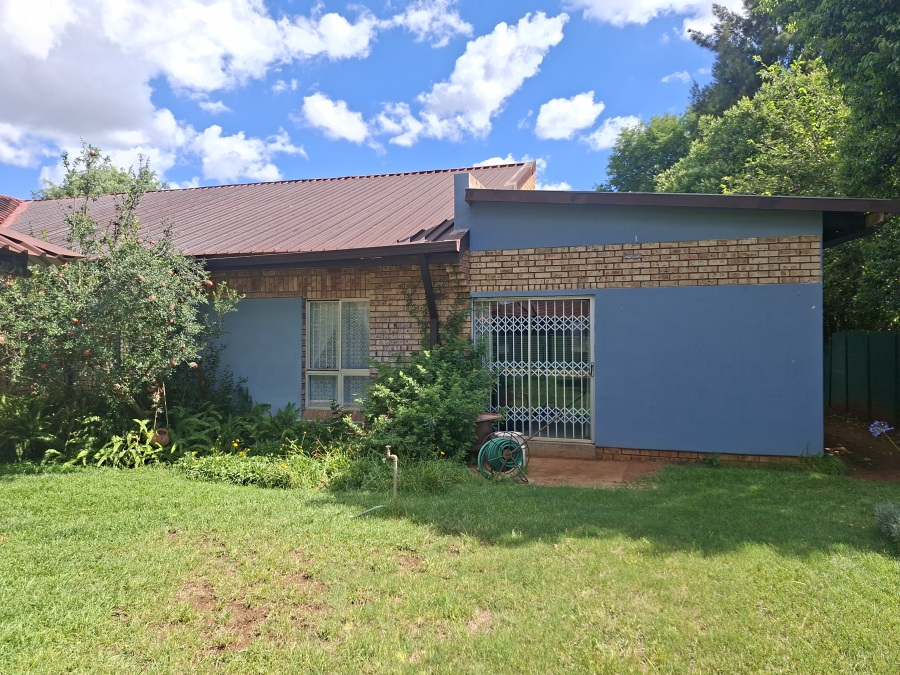 4 Bedroom Property for Sale in Riviera Park North West